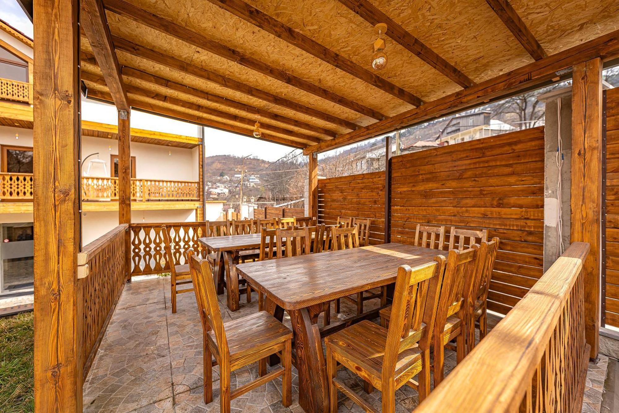 Taniqinn Dilijan Hotel Exterior foto